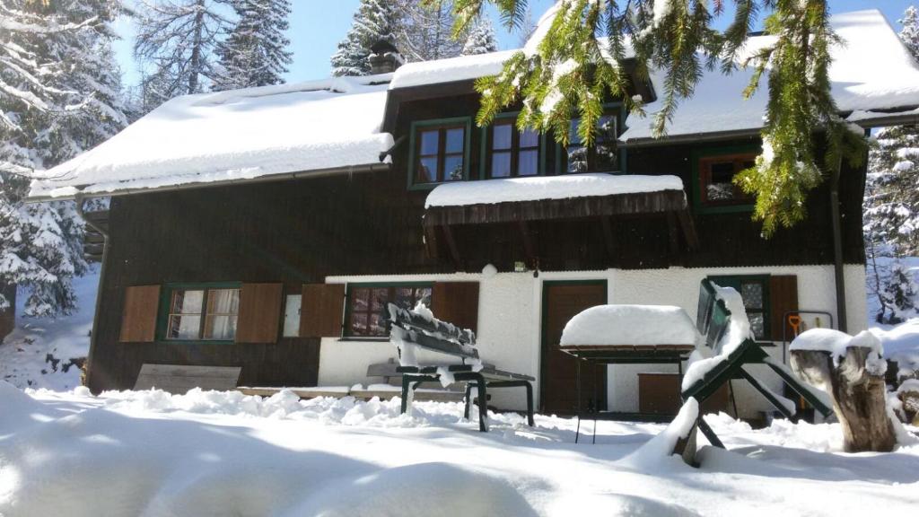 Waldnerhütte v zime