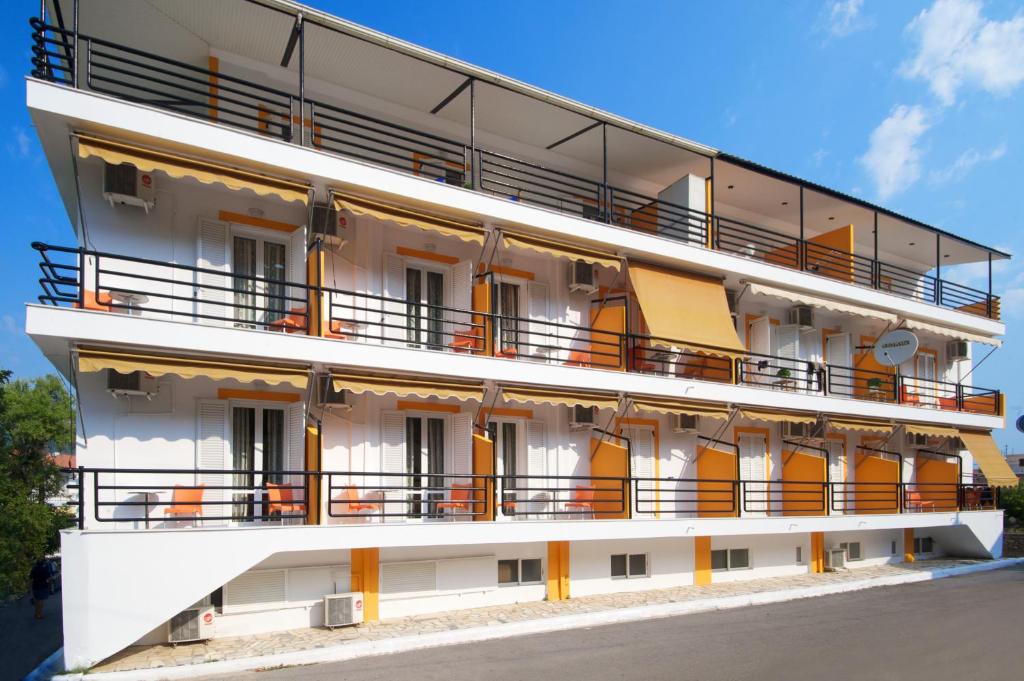 Remezzo Apartments - 5