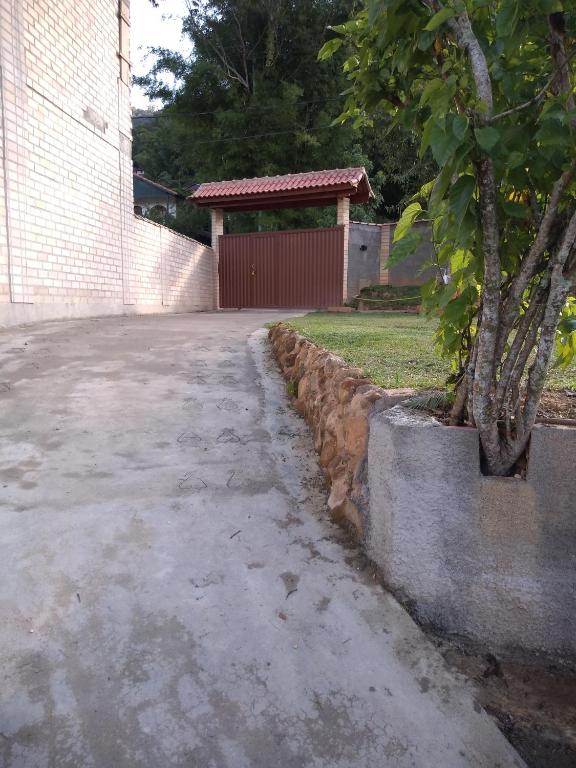  Chalé para família com cozinha e terapia