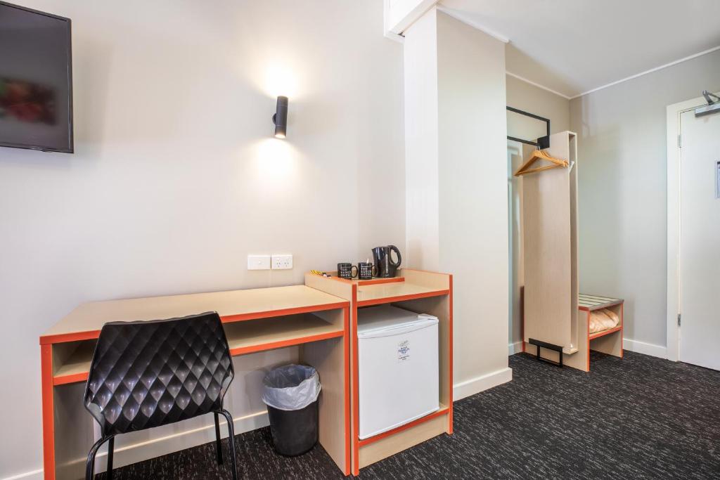 Nightcap at the Ranch Hotel - Resim 40