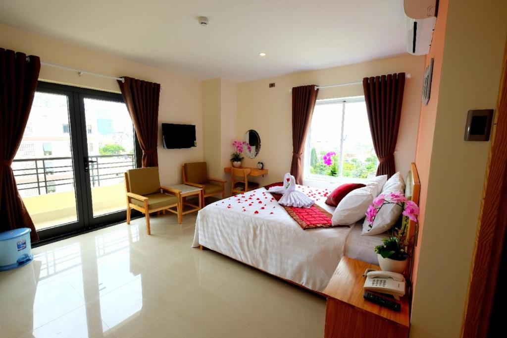 Marigold Hotel & Apartment - Deluxe Queen Studio
