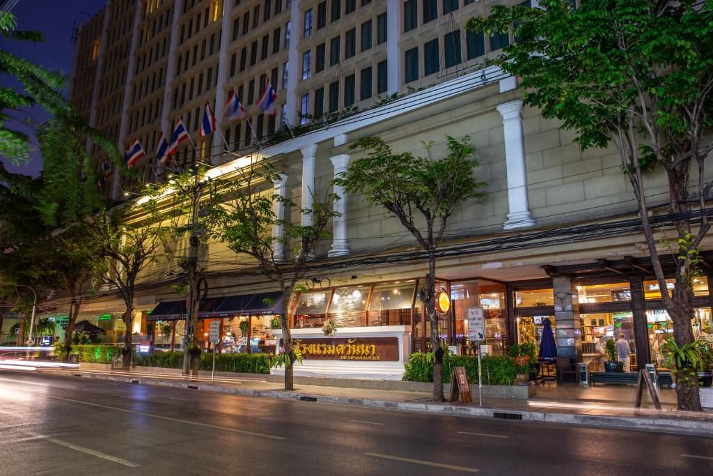 Hotel The Tawana Bangkok Thailand Booking Com Hotel The Tawana Bangkok Thailand Booking Com