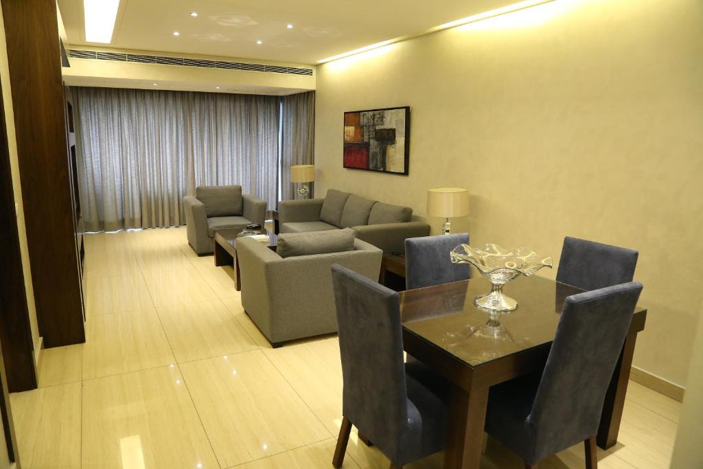 Posezení v ubytování Verdun Suites Hotel