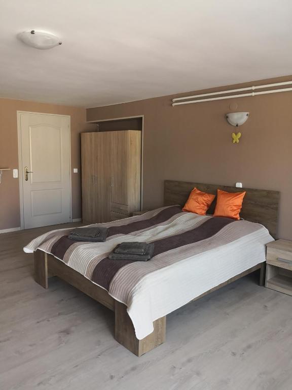 Bérc Apartman - Studio Apartment