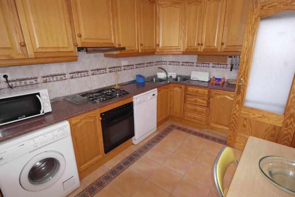 Kuchyň nebo kuchyňský kout v ubytování VG1C, Gran apartamento en zona del Puerto