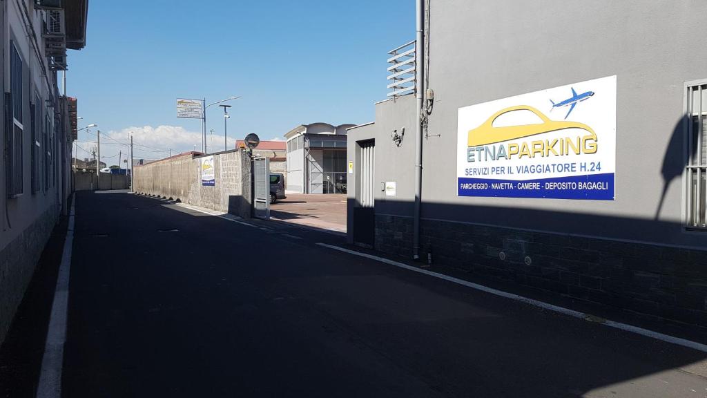 Etna Parking的证书、奖牌、标识或其他文件