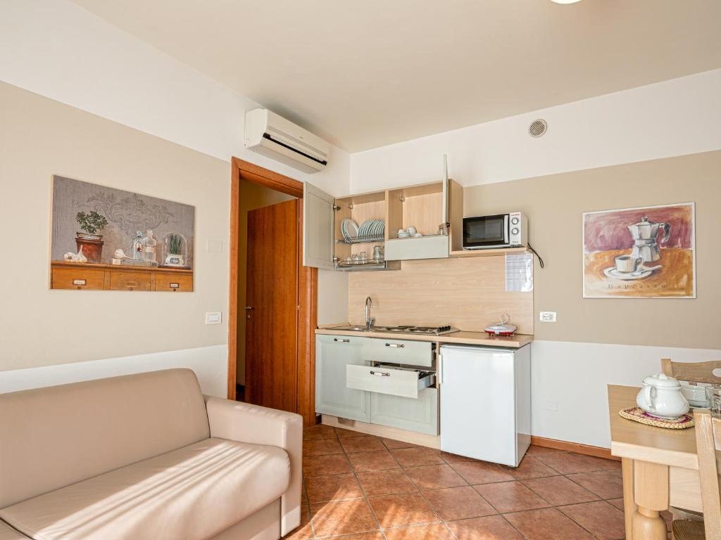 Η κουζίνα ή μικρή κουζίνα στο Residence Eden