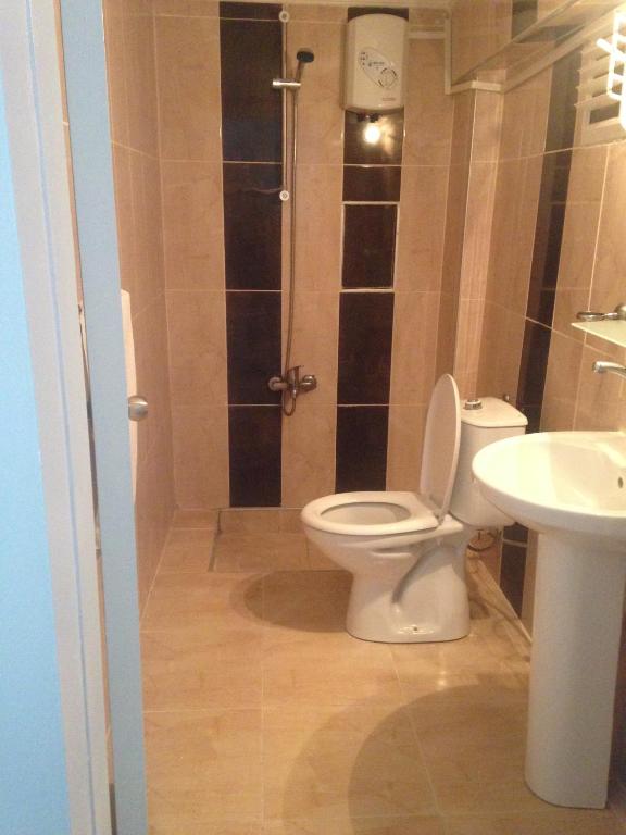 لابی و فضای عمومی Yalçın Otel - تصویر ۵