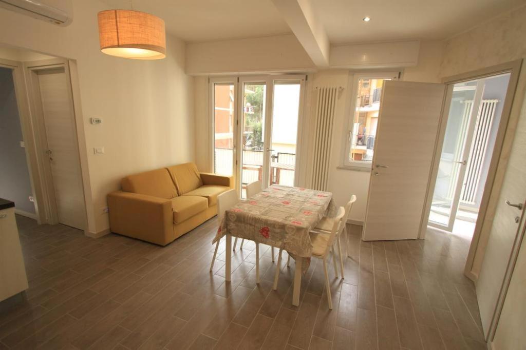 A seating area at Gianluca Apartments 7