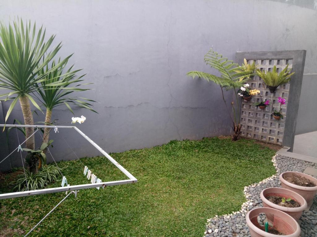 Zahrada ubytování Homestay Syariah Cileunyi, Bandung Timur