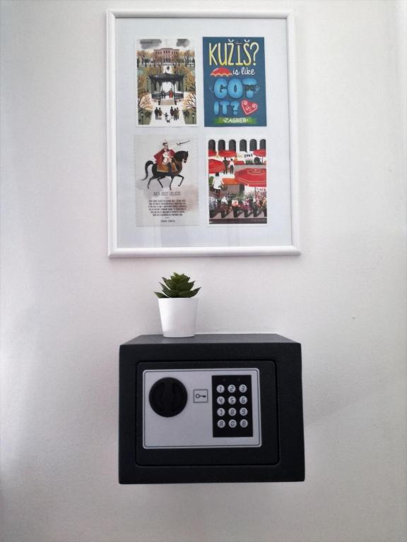 Center eazZynight 2 - 16