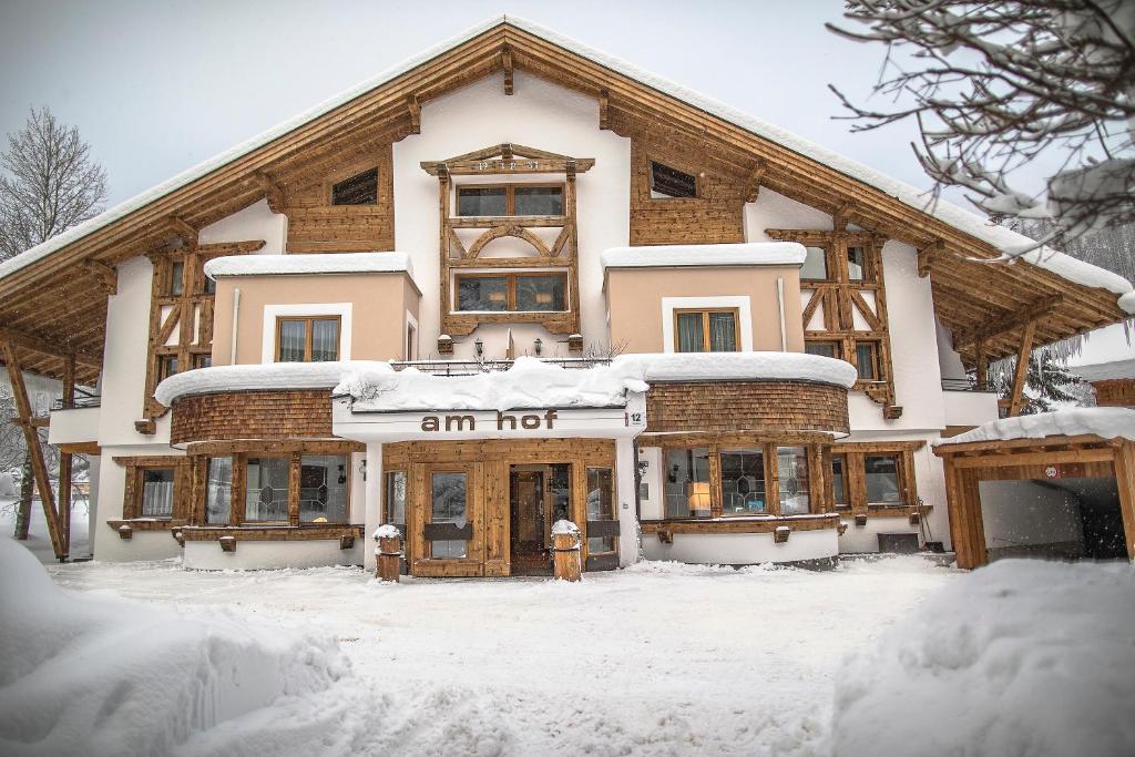 Hotel am Hof v zimě