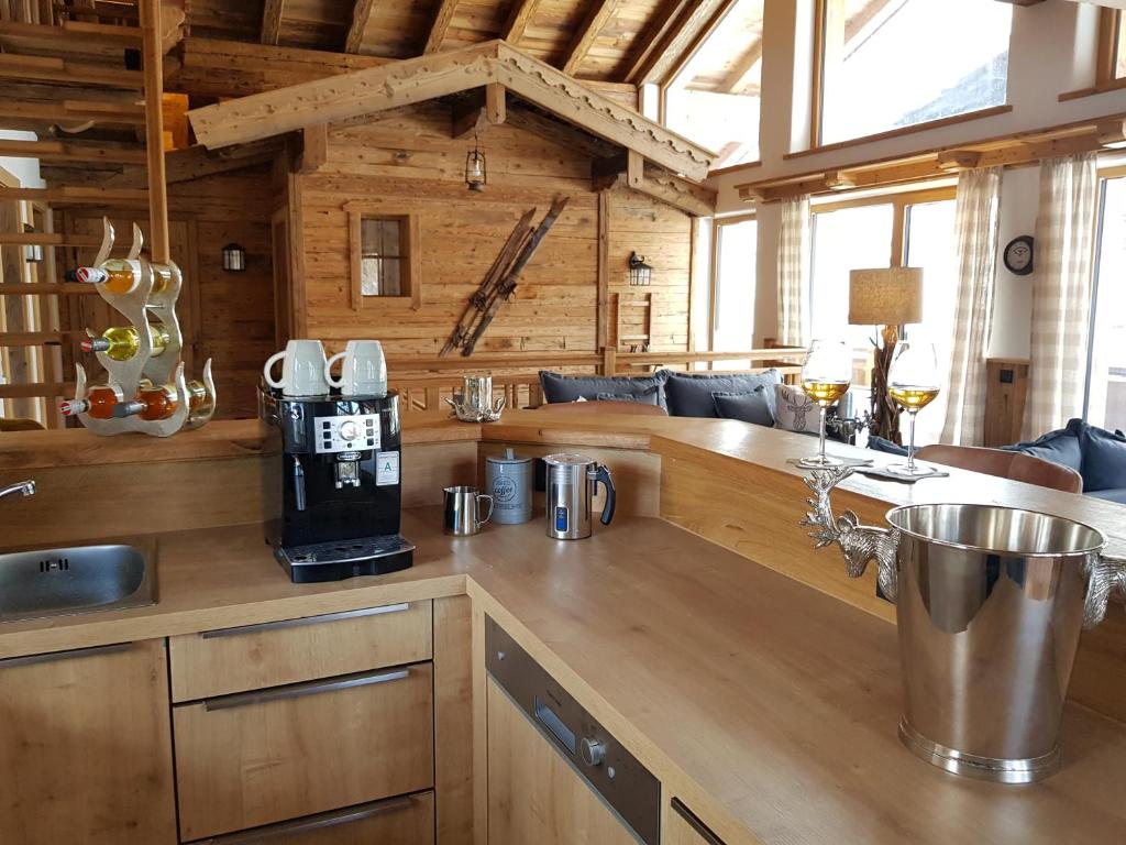 Kuchyň nebo kuchyňský kout v ubytování CHALET BELLE KAISER by Belle Stay