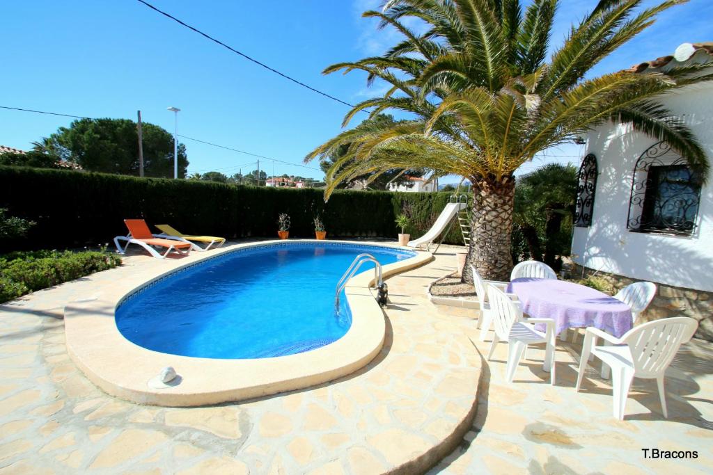 Πισίνα στο ή κοντά στο Villa Lyna