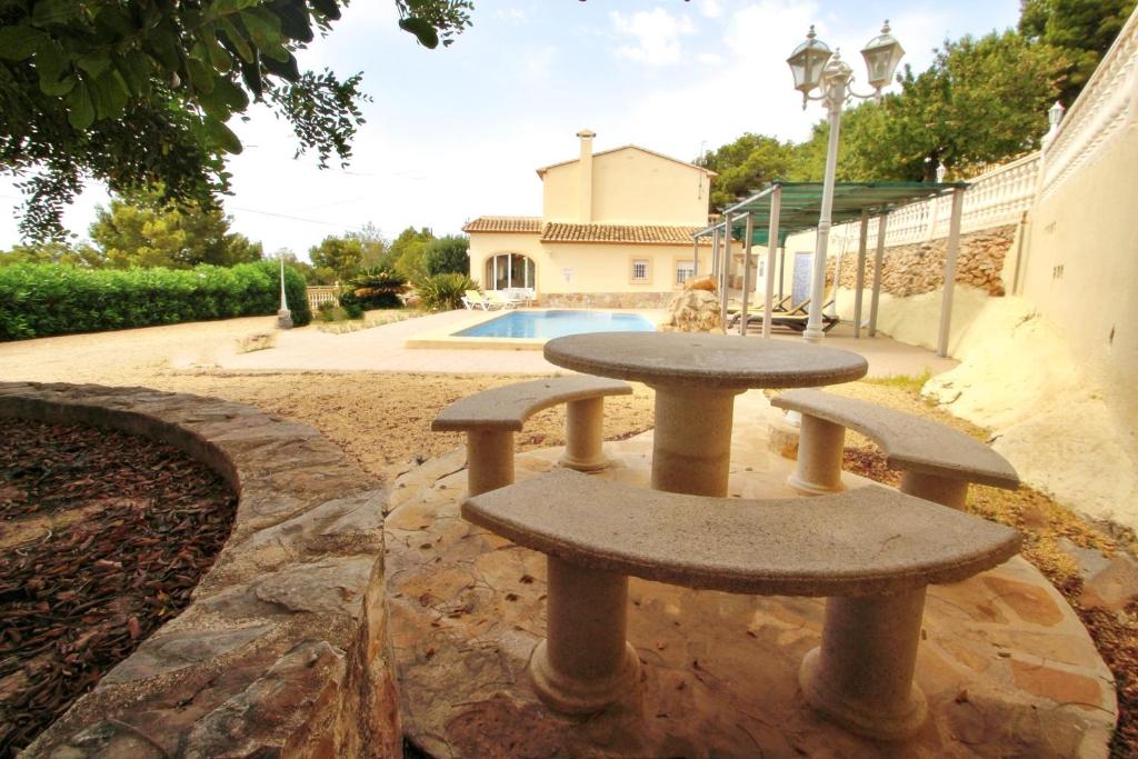 Fotografie z fotogalerie ubytování Estrelizia - pretty holiday property with garden and private pool in Calpe v destinaci Calpe