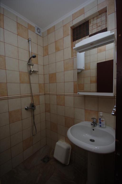 Koupelna v ubytování Apartments Astel