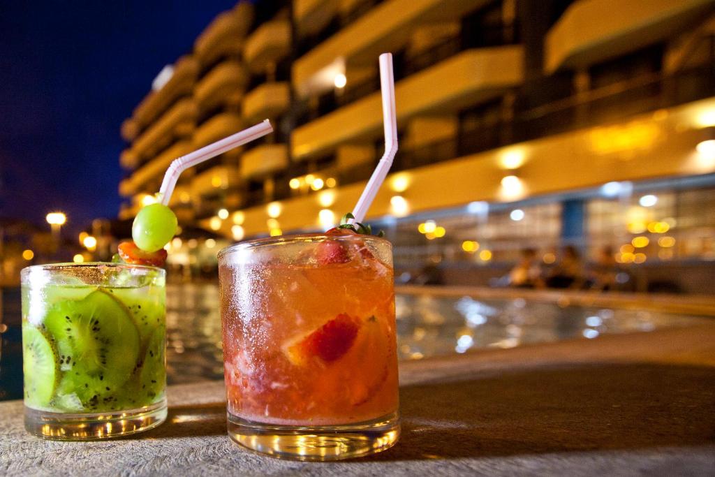  Aquarios Praia Hotel