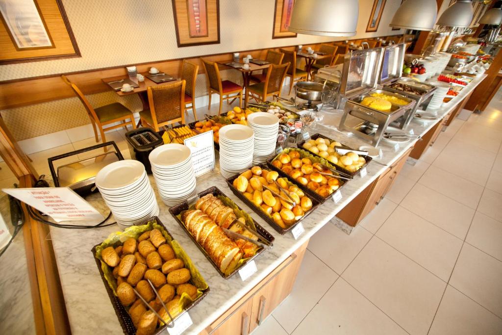  Aquarios Praia Hotel