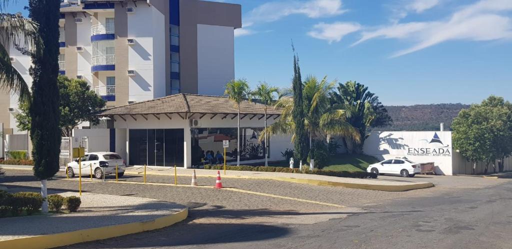  Enseada Nautico Residence