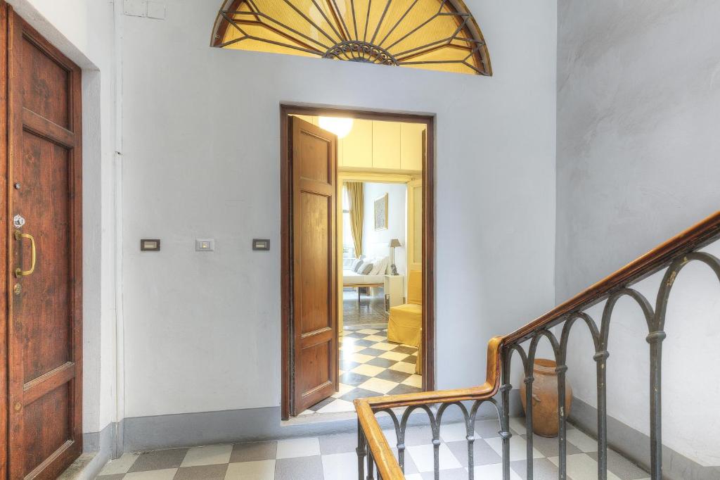 Duomo Suite Central Home - Deluxe Apartment