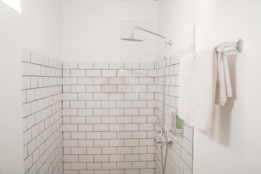 La Roja Bungalows - 8