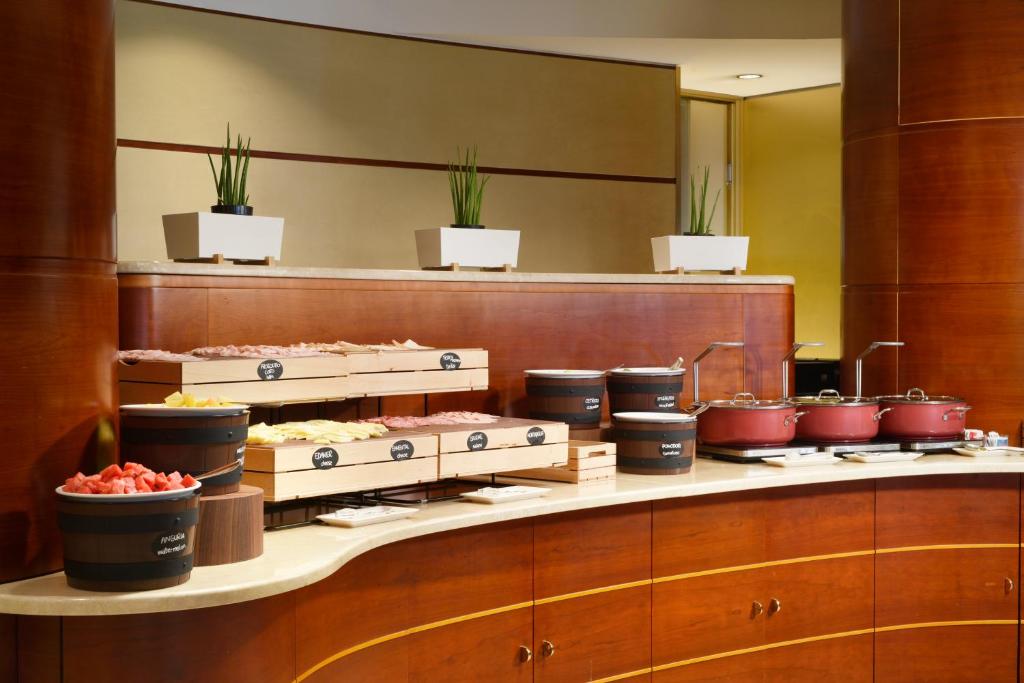 UNA Hotels Cusani Milano - Resim 42