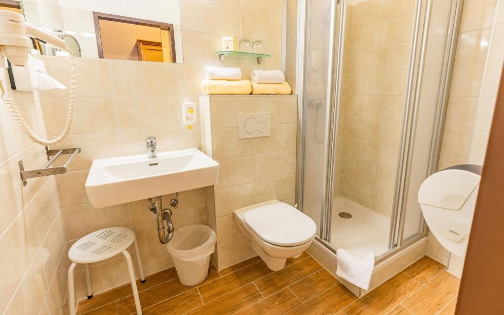 Koupelna v ubytování Hotel Post Hönigwirt