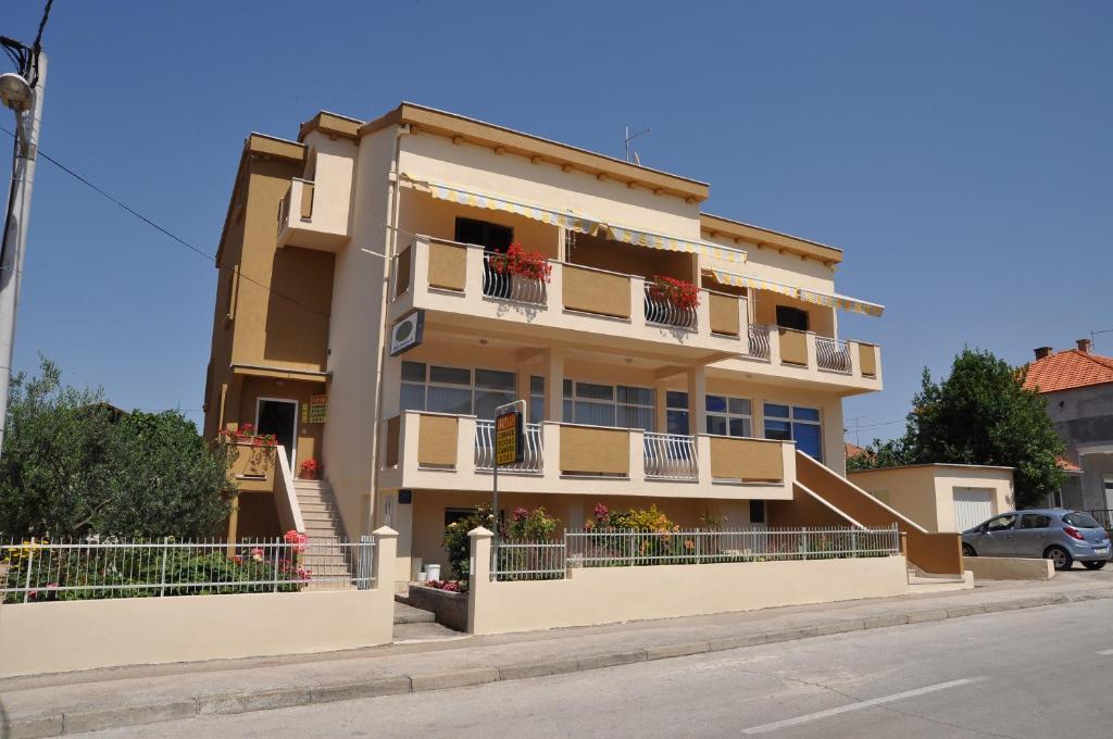 Gallery image of Apartments Amico in Zadar