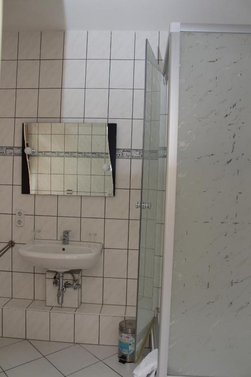 Koupelna v ubytování Weinkeller Wölk