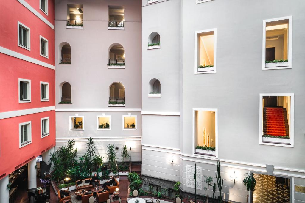 Budova, kde se hotel nachází