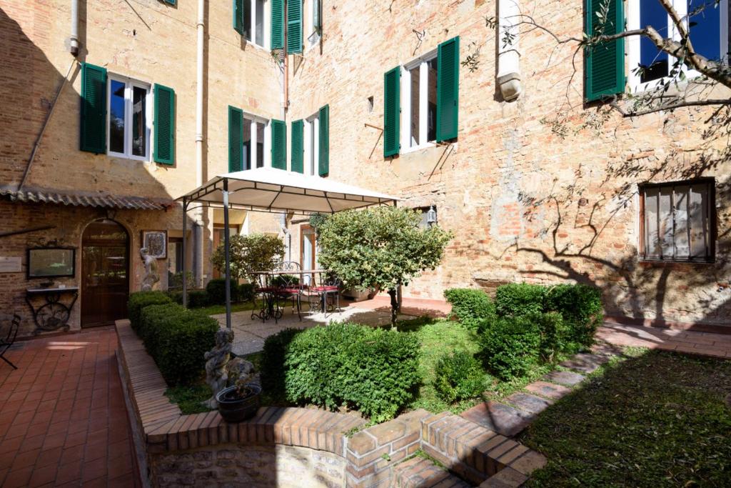 Zahrada ubytování Piazza Paradiso Accommodation