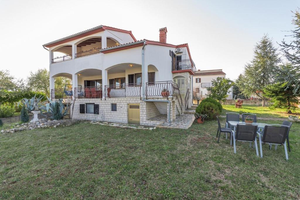 Zahrada ubytování Apartmani Katalin