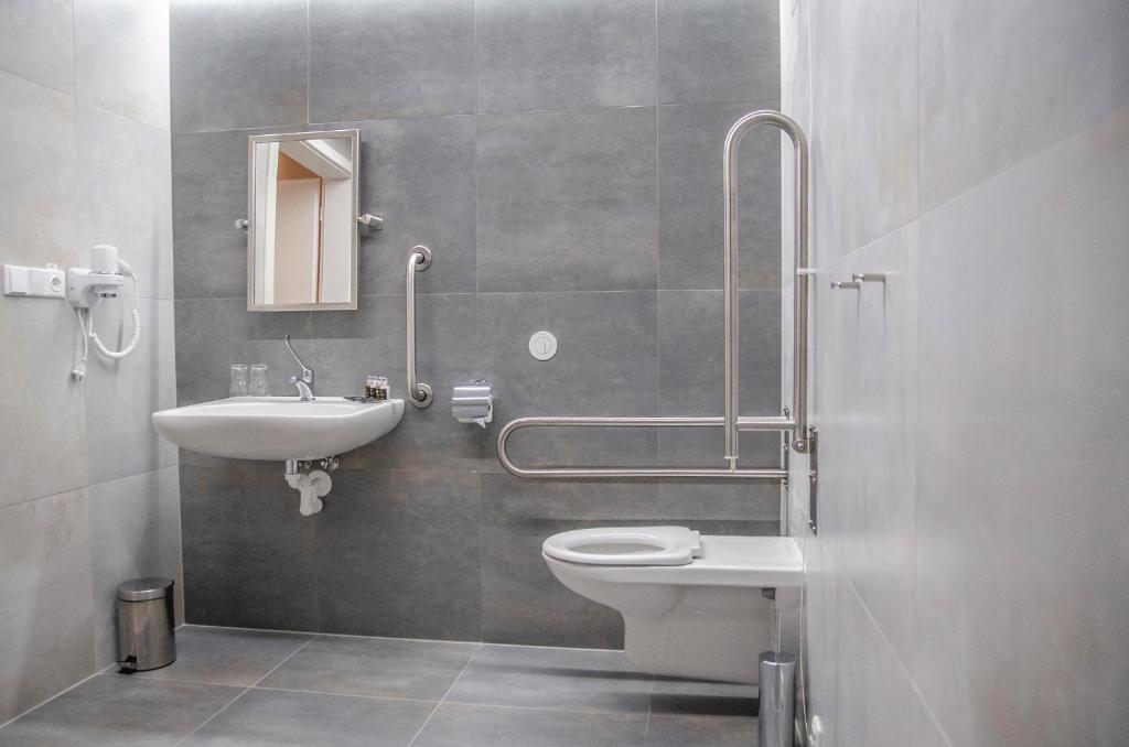 Koupelna v ubytování Hotel D1