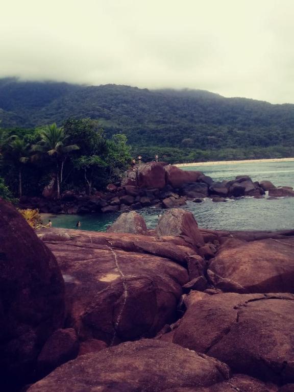  Apto em Condomínio com piscina