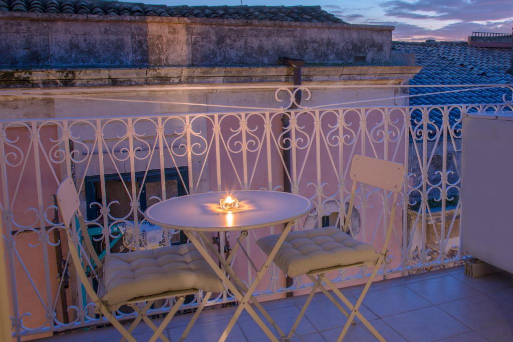 Balkon lub taras w obiekcie La Boheme di Ortigia Luxury