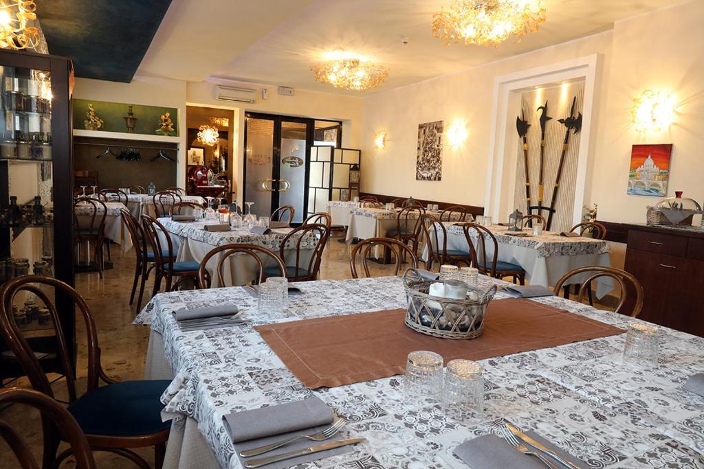 Restaurace v ubytování Hotel Al Castello