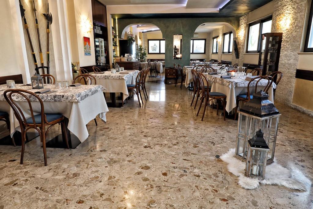 Restaurace v ubytování Hotel Al Castello