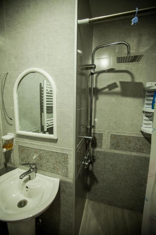 Koupelna v ubytování Guest House Didis
