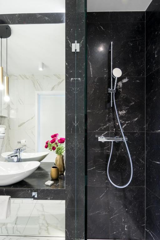 Kúpeľňa v ubytovaní GA Luxury Apartments M45