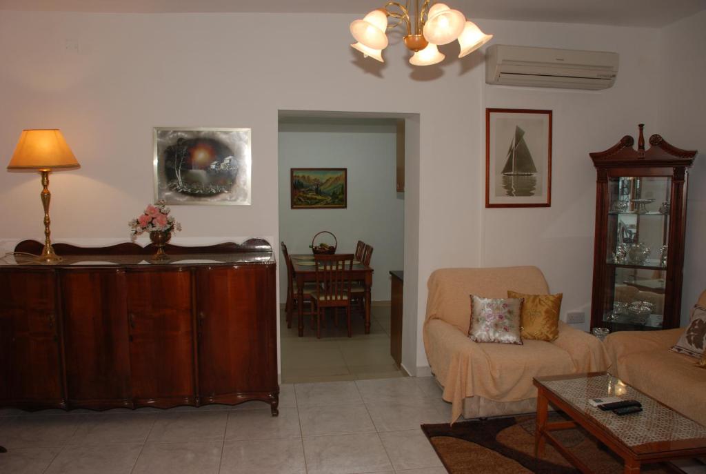 Posezení v ubytování Kanarinis Apartments