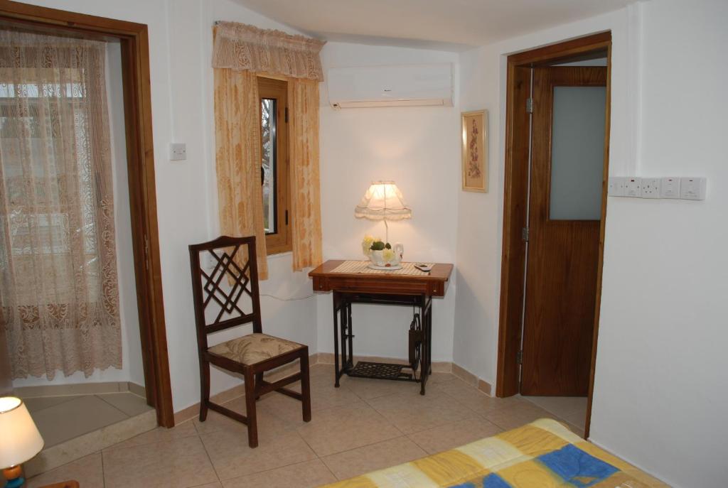 Fotografie z fotogalerie ubytování Kanarinis Apartments v destinaci Omodos