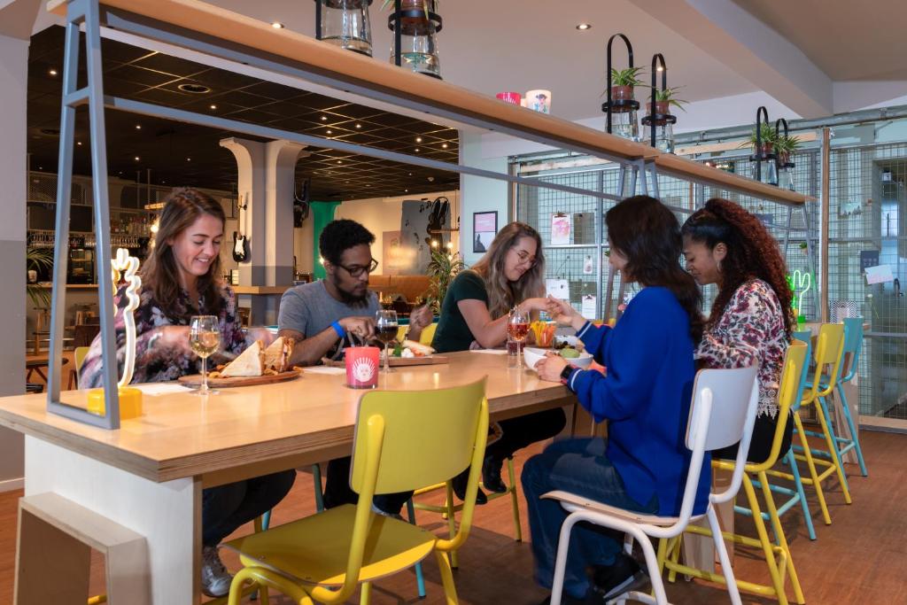 Hosté ubytování Stayokay Hostel Den Haag