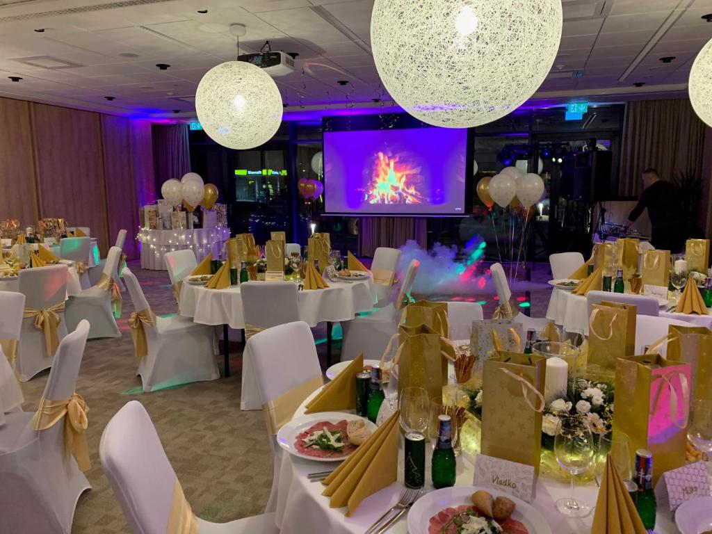 Hotel Color - Resim 38