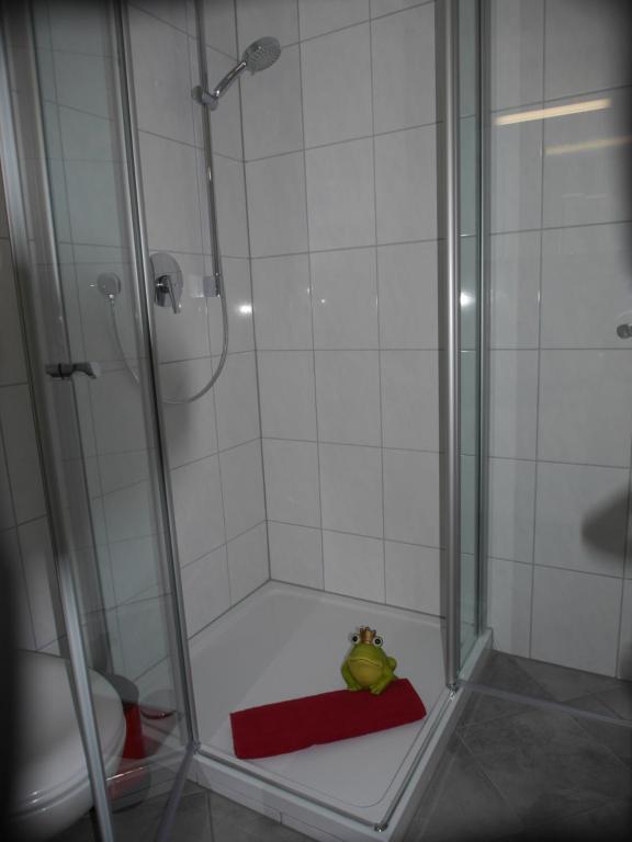 Koupelna v ubytování Appartement Allgäu-Sonne mit Sauna und Pool