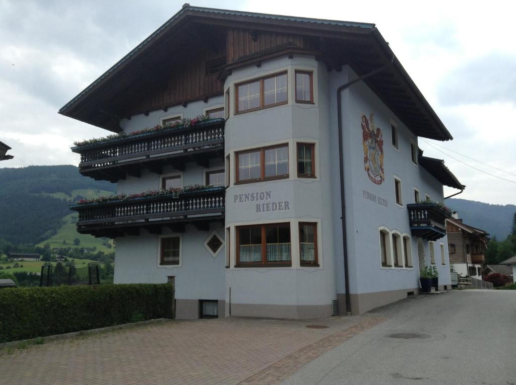 Nespecifikovaný výhled na hory nebo výhled na hory při pohledu z bed and breakfast