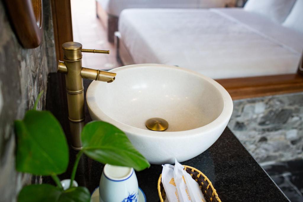 Bai Dinh Garden Resort & Spa - 14