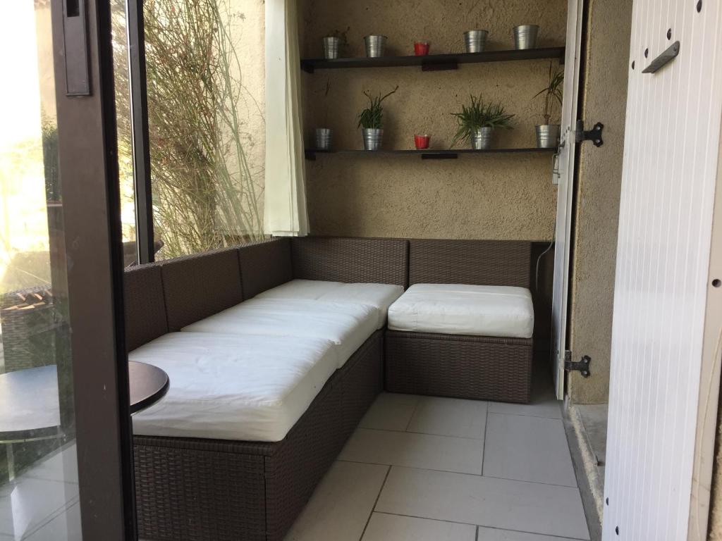 Postel nebo postele na pokoji v ubytování Maison avec jardin Crest