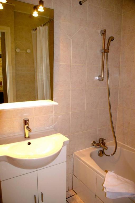 Koupelna v ubytování Hôtel Cristol