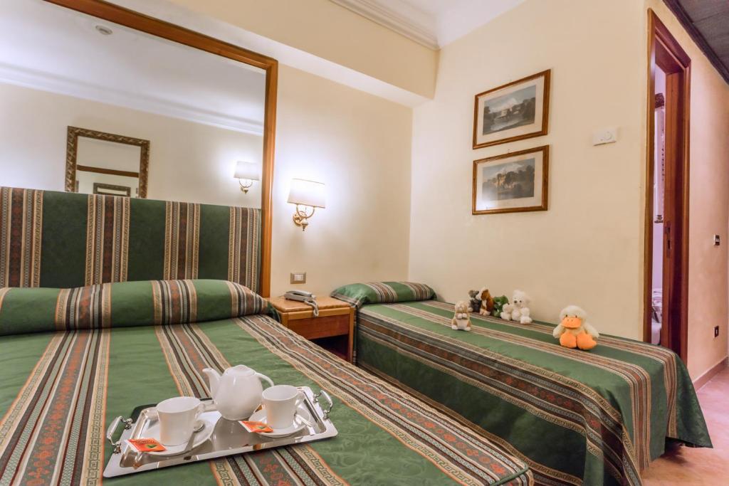 Posezení v ubytování Raeli Hotel Regio