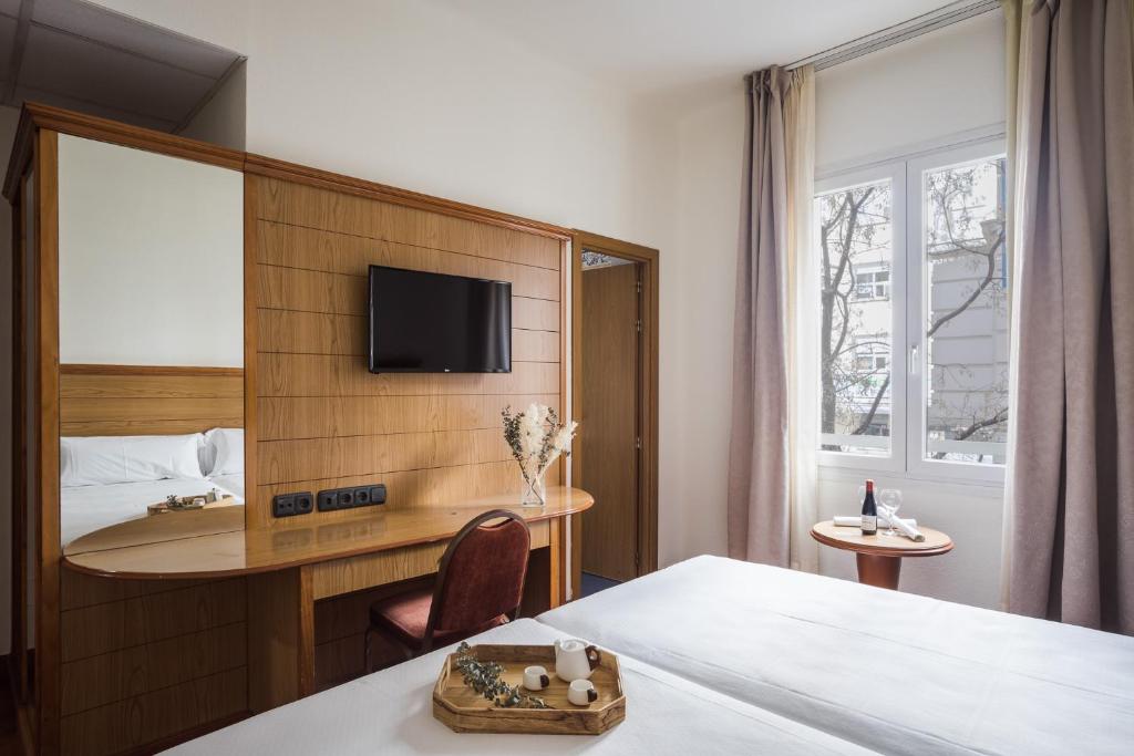 Negresco Gran Via - Resim 15